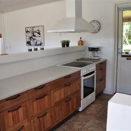 Three-bedroom Holiday In Holiday home Hals